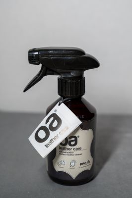 OA Leather Care – Препарат за почистване и поддръжка на кожа